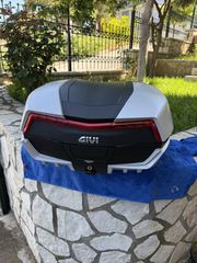 Givi Maxia 5 V58NNG