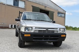 Toyota Hilux 1992-thumb-39