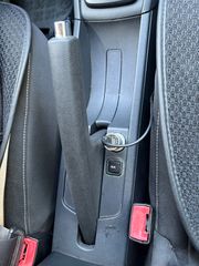 Skoda Rapid 2014 1.6 TDI-thumb-13