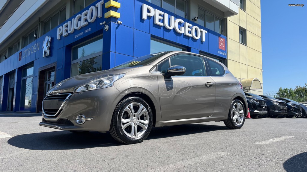 Peugeot 208 2013 1.2 ALLURE 83HP