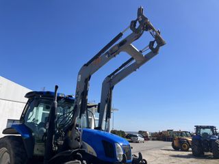 Φορτωτές New Holland 2015-thumb-4