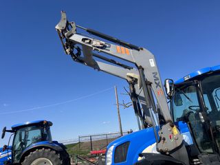 Φορτωτές New Holland 2015-thumb-6