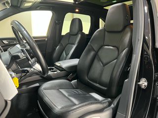 Porsche Cayenne 2016 CHRONO PACKET/ΟΘΟΝΗ/CAMERA/PANORAMA/ACC/ΑΕΡΑΝΑΡΤΗΣΗ/ΕU6-thumb-38