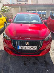 Peugeot 208 2021