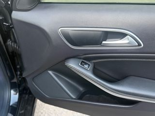 Mercedes-Benz GLA 180 2015 ** LOOK BRABUS ** URBAN 7G-DCT-thumb-25