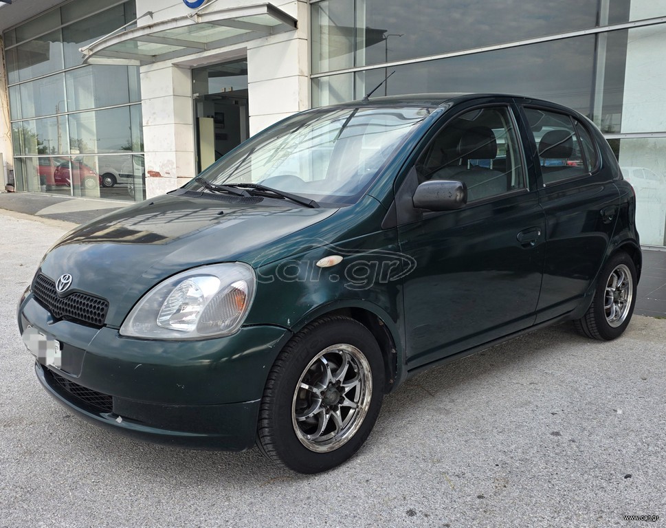 Toyota Yaris 2000