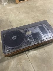 ΠΩΛΕΙΤΑΙ VINTAGE ΠΙΚΑΠ SHARP ΜΕ ΚΑΣΕΤΟΦΩΝΟ και EQUALIZER