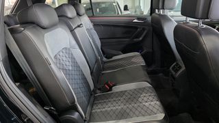 Volkswagen Tiguan Allspace 2022 R line-thumb-21