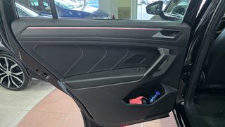 Volkswagen Tiguan Allspace 2022 R line-thumb-23