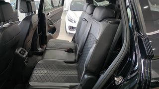 Volkswagen Tiguan Allspace 2022 R line-thumb-27