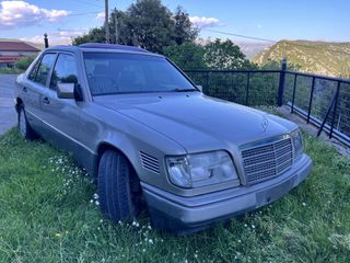 Mercedes-Benz E 250 1983