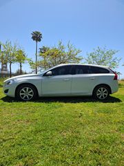 Volvo V60 2012 D2