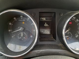 Skoda Yeti 2010 YETI 1.2 TSI AMBITION