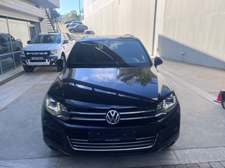 Volkswagen Touareg 2010 Full extra !!!-thumb-2