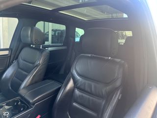 Volkswagen Touareg 2010 Full extra !!!-thumb-8