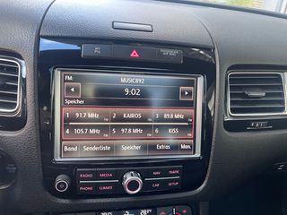 Volkswagen Touareg 2010 Full extra !!!-thumb-12