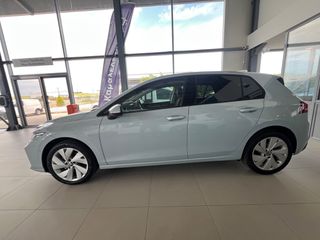 Volkswagen Golf 2026 MORE-thumb-7