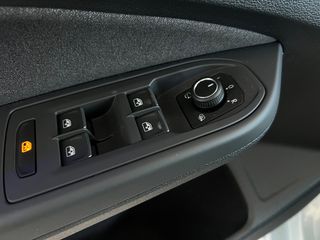 Volkswagen Golf 2026 MORE-thumb-8