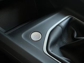 Volkswagen Golf 2026 MORE-thumb-11