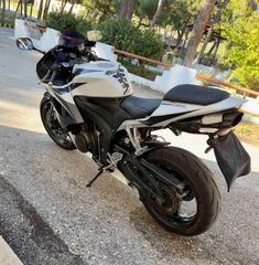 Honda CBR 600RR 2007-thumb-4