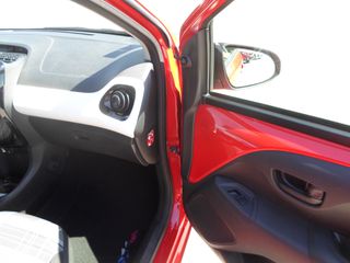 Peugeot 108 2016-thumb-6