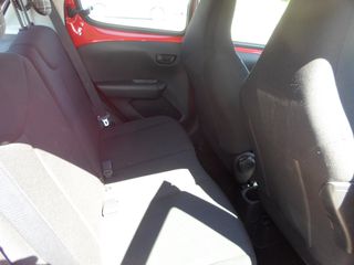 Peugeot 108 2016-thumb-7