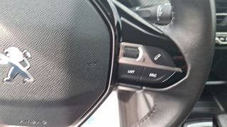 Peugeot 208 2022 1.2 PureTech Active Pack-thumb-15