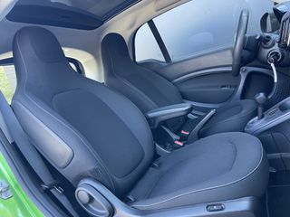 Smart ForTwo 2018 EQ 82hp PANORAMA/LED/ΘΕΡΜΑΙΝΟΜΕΝΑ/ΟΘΟΝΗ/CRUISE-thumb-18