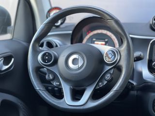 Smart ForTwo 2018 EQ 82hp PANORAMA/LED/ΘΕΡΜΑΙΝΟΜΕΝΑ/ΟΘΟΝΗ/CRUISE-thumb-21