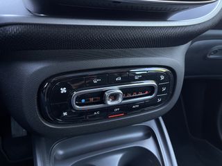 Smart ForTwo 2018 EQ 82hp PANORAMA/LED/ΘΕΡΜΑΙΝΟΜΕΝΑ/ΟΘΟΝΗ/CRUISE-thumb-27