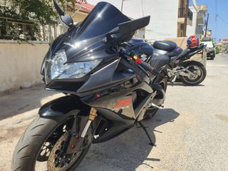 Suzuki GSXR 600 2009-thumb-7