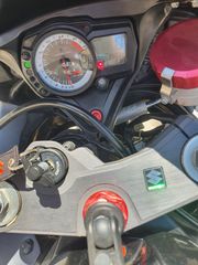 Suzuki GSXR 600 2009-thumb-8