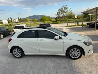 Mercedes-Benz A 180 2017 A160-thumb-2