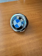 BMW 116 face lift 2018 2019 γνήσιο σήμα μπουτόν καπό