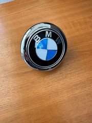 BMW 116 face lift 2018 2019 γνήσιο σήμα μπουτόν καπό-thumb-3