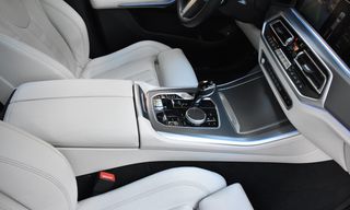 Bmw X5 2022 45e-M PACKET-PANORAMA-LASER LIGHTS-SHADOW LINE-thumb-23
