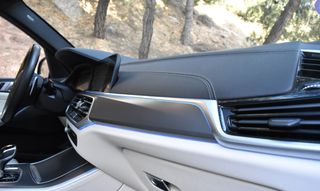Bmw X5 2022 45e-M PACKET-PANORAMA-LASER LIGHTS-SHADOW LINE-thumb-56