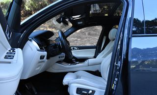 Bmw X5 2022 45e-M PACKET-PANORAMA-LASER LIGHTS-SHADOW LINE-thumb-16