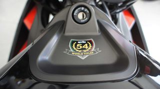 Aprilia Tuono 660 2022 TUONO 660 FACTORY-thumb-8
