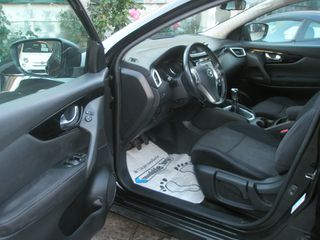 Nissan Qashqai 2017-thumb-12