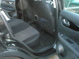 Nissan Qashqai 2017-thumb-13