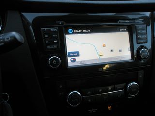 Nissan Qashqai 2017-thumb-17