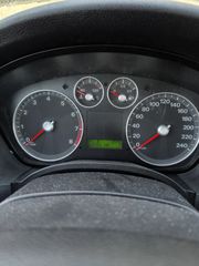 Ford Focus 2006-thumb-2