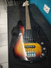 Μπάσο Fender και ενισχυτής-thumb-3