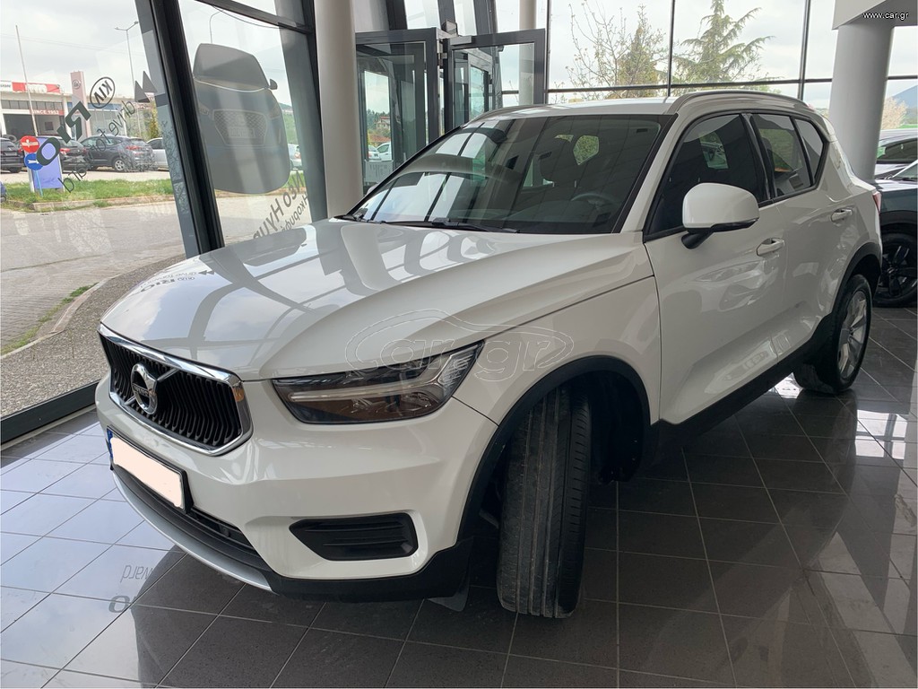 Volvo XC40 2021 MOMENTUM T3 21 ICE