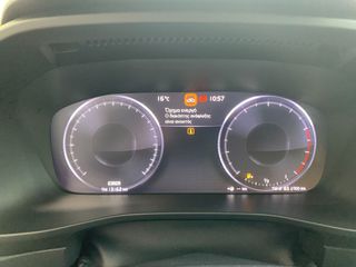 Volvo XC40 2021 MOMENTUM T3 21 ICE-thumb-9