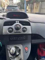 Renault Kangoo 2012-thumb-8