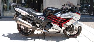 Kawasaki ZZR 1400 2018 PERFORMANCE 1441cc GEN2 (look 2018 ZX14r)-thumb-2