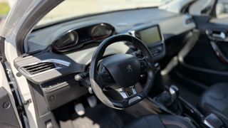 Peugeot 2008 2016 GT LINE-thumb-19
