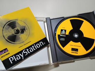 SONY PLAYSTATION 1-thumb-10